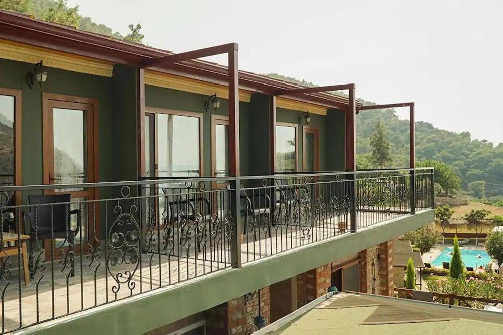 Onur Motel Faralya Fethiye Exterior foto