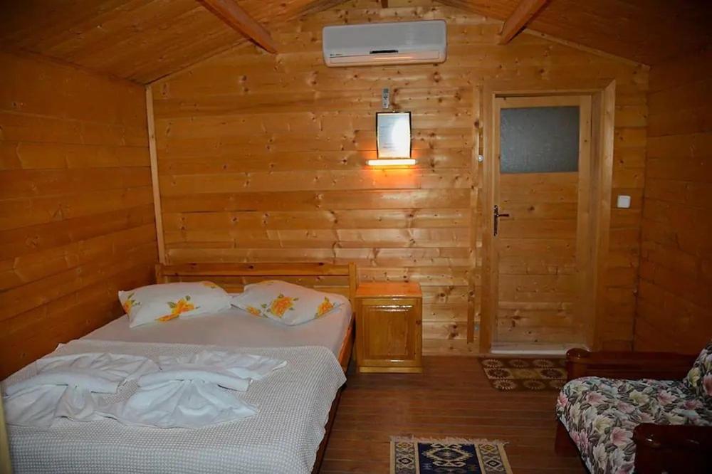 Onur Motel Faralya Fethiye Exterior foto